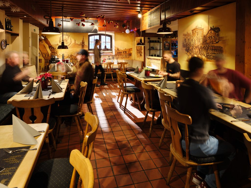 Brauhaus Weinheim – Gastraum der Woinemer Hausbrauerei