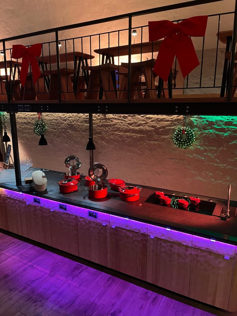 WhatsApp Image 2025-12-05 at 19.40.44