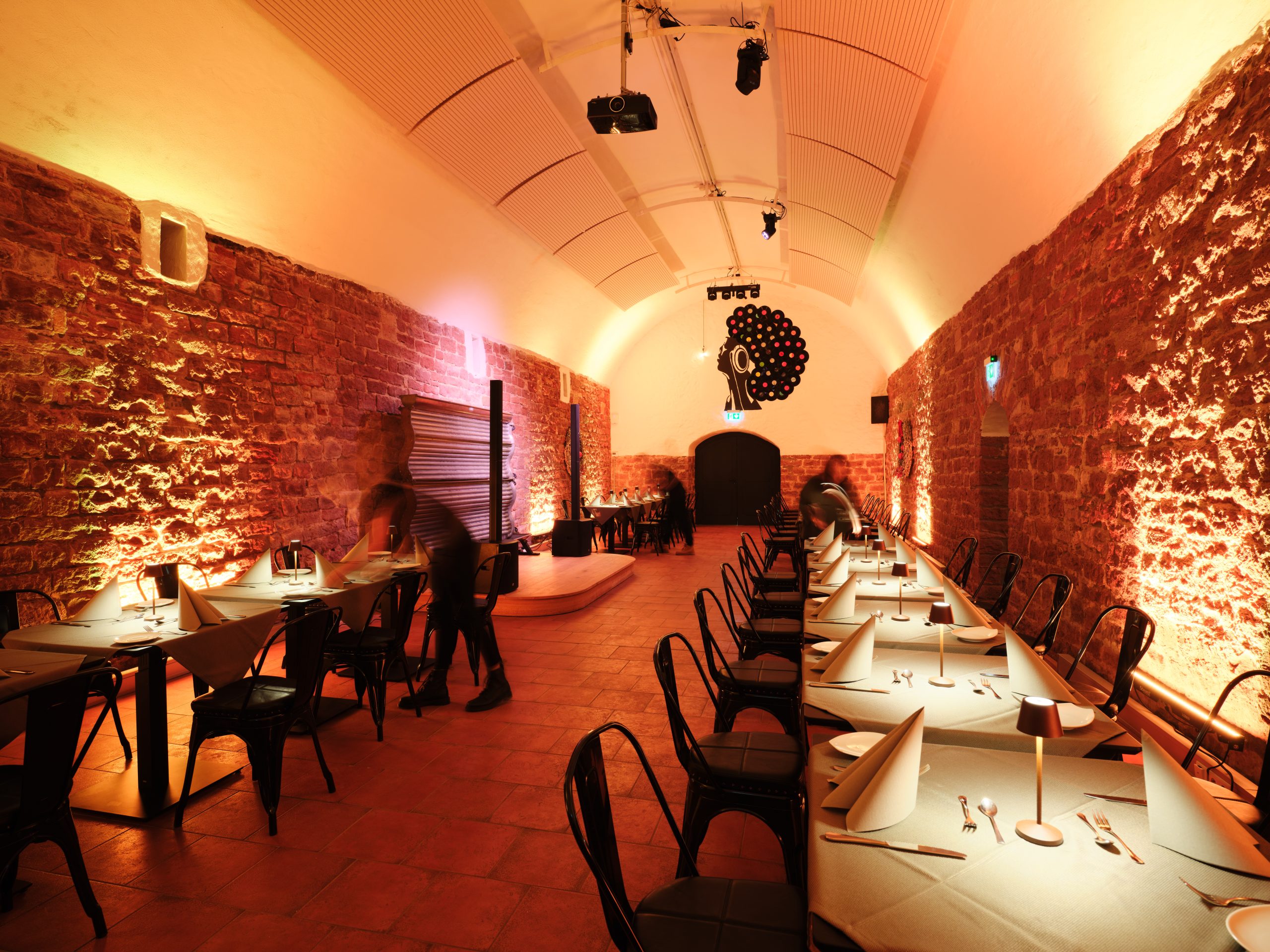 Firmenfeier Weinheim °Plato Gewölbekeller Dekoration