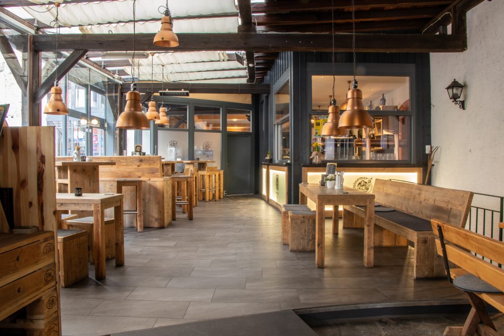 Brauhaus Weinheim – Biergarten im Brauhof